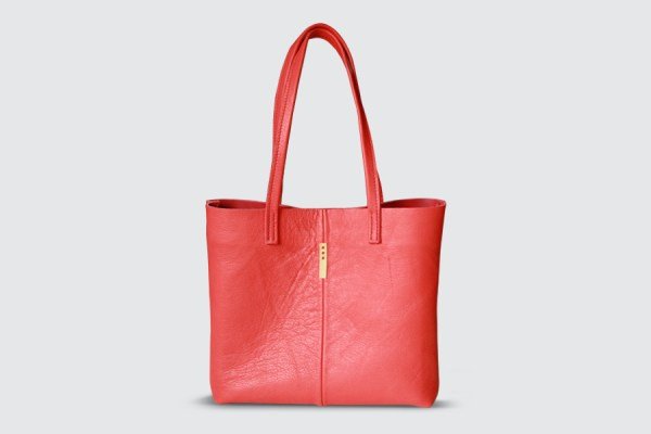 Coral tote.jpg